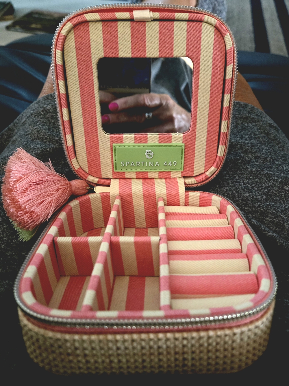 Tommy Bahama Travel Jewelry Case with Tassel